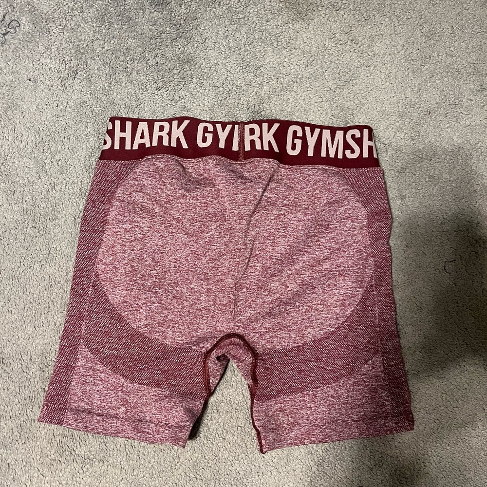 Bergandy - Picture 2 of 2